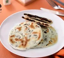 Pickled Mustard Stem and Pork Filling Pie