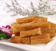 Old-style fried dough sticks