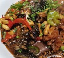 Stewed Bull Penis with Eel