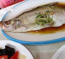Steamed White Fish