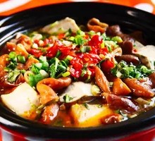 Stewed Intestine with Smelly Tofu
