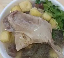 Duck Leg with Vermicelli