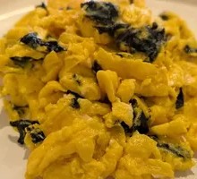 Huangshan Stone Ear Stir-fried with Free-range Eggs