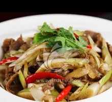 Scallion Stir-fried Beef
