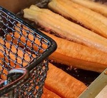 酥脆油条