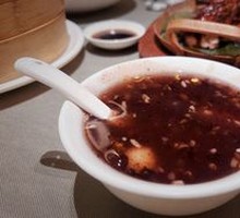 Osmanthus Wine-Infused Red Bean Glutinous Rice Balls