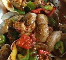 Sauce-Braised Clams
