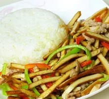 Green Pepper Shredded Pork with Tofu Dry Rice Bowl