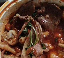 Ziyan Baiwei Chicken and Husband-Wife Lung Slice