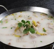 Pork Intestine and Lung Stew with Radish