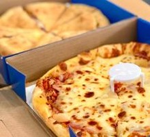 Golden Flowing Pizza