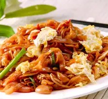 Hot Dog and Egg Fried Rice Noodles