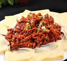Beijing-style Shredded Pork in Soy Sauce