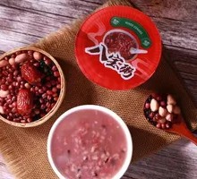 Health-Preserving Eight Treasure Porridge