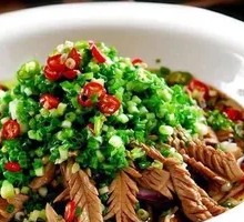 Stir-Fried Pork Kidney with Garlic