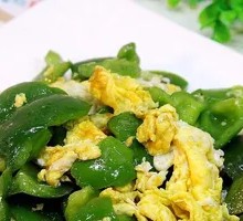 Egg with Green Pepper