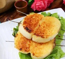 Steamed bun slices