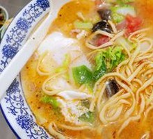Liùhé Three Delicacies Noodles