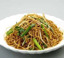 Beef Tendon Stir-Fried Noodles