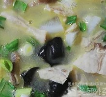Radish Pork Intestine Bun