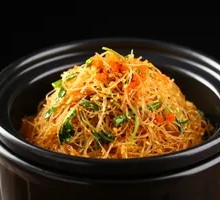 Crab Roe and Foie Gras Stir-Fried Glass Noodles