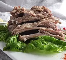 Hand-grabbed Lamb Ribs