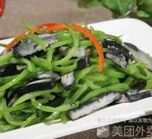 Stir-Fried Green Pepper with Fermented Tofu