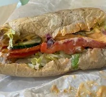 Aromatic Tuna Sandwich