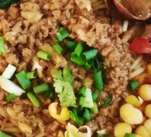 Spicy Pig Intestine and Pea Sauce Noodles