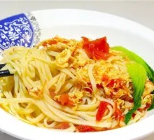 Tomato and Egg Noodles