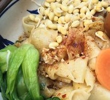 Oil-Poured Noodles