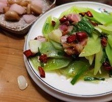 Stir-fried Lettuce with Preserved Pork