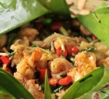 Grilled Shrimp in Banana Leaf