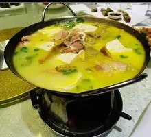 Salted Pork and Freshwater Clam Pot