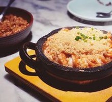 Grilled Garlic Shrimp on Stone Plate
