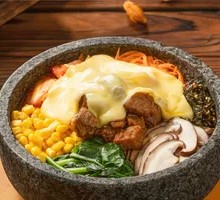Cheese Grilled Beef Rice Bowl