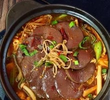 Special Duck Blood Hot Pot