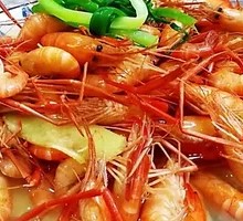 Boiled River Shrimp in Salt Water