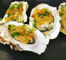 Garlic-Style Oysters