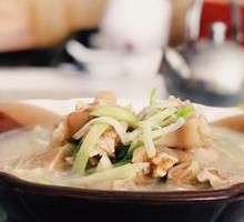 Salted Pig Trotter Soup