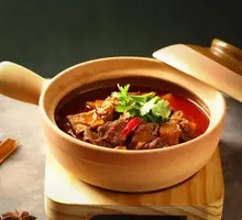 Beef and Radish Stew in Clay Pot