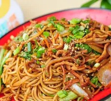 Pork Liver and Pork Shreds Fried Noodles