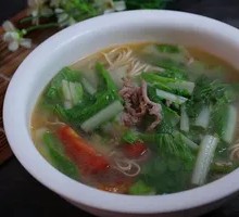 Vegetable and Pork Noodles