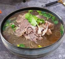 Shredded Beef with Rice Noodles