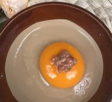 Spicy Beef-stuffed Egg