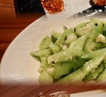 Garlic Cucumber Salad