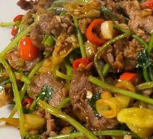 Stir-Fried Beef