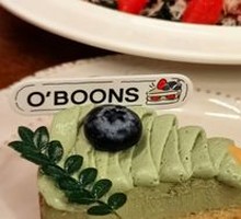 Salted Egg Yolk Pistachio Double-Layer Basque