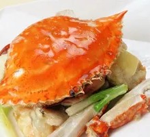 Stir-Fried Crab with Ginger and Scallions