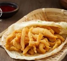 Crispy Chicken Baozi